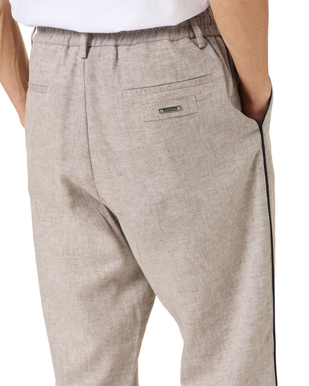 Iceberg Jogging pants in a rope shade, made from diagonal linen-blend fabric Bruin