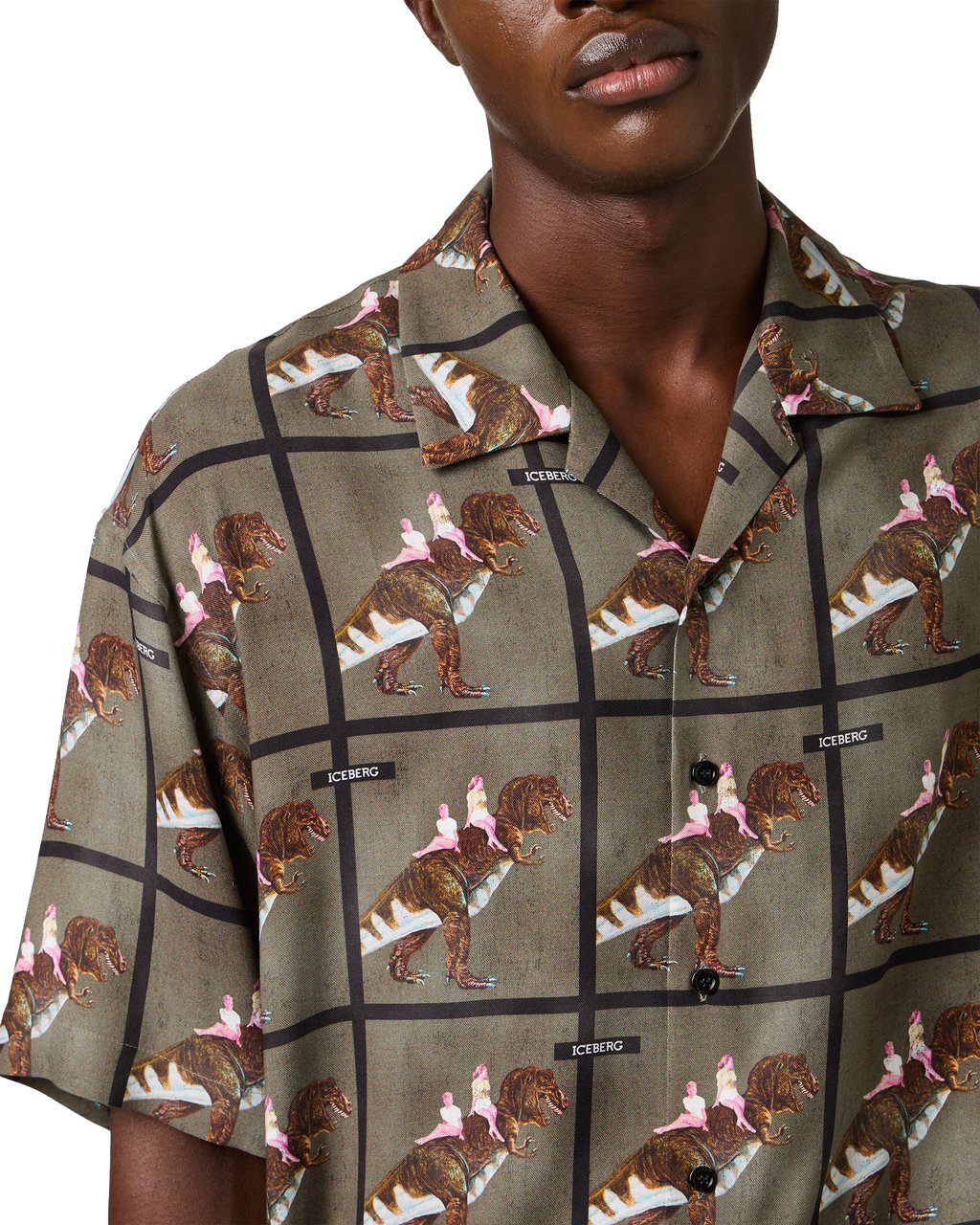 Iceberg Oversized short-sleeved shirt with a green and black checkered background in viscose Divers