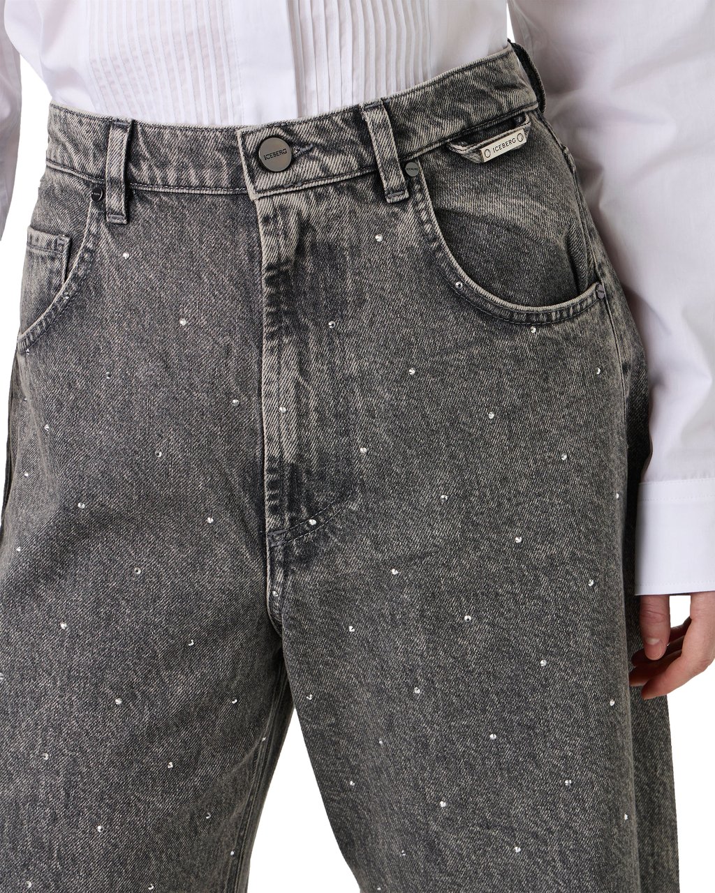 Iceberg Black 5-pocket denim pants in stone wash with a barrel fit Zwart