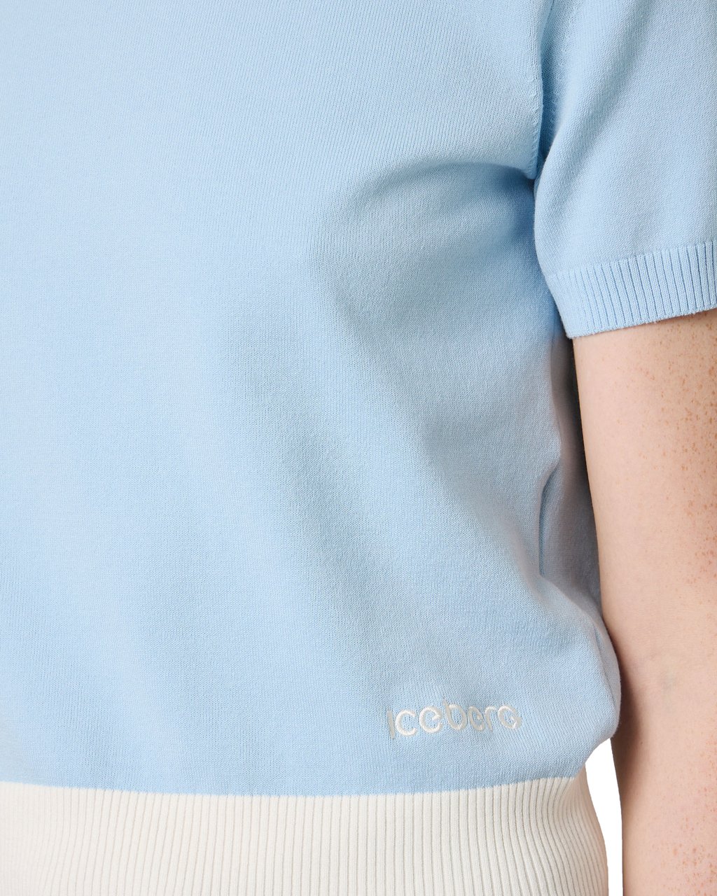 Iceberg Light blue crew neck T-shirt in stretch cotton Blauw