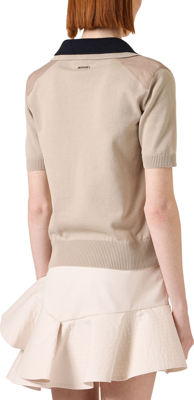Iceberg Slim fit light khaki short-sleeved polo sweater in a plain knit Bruin