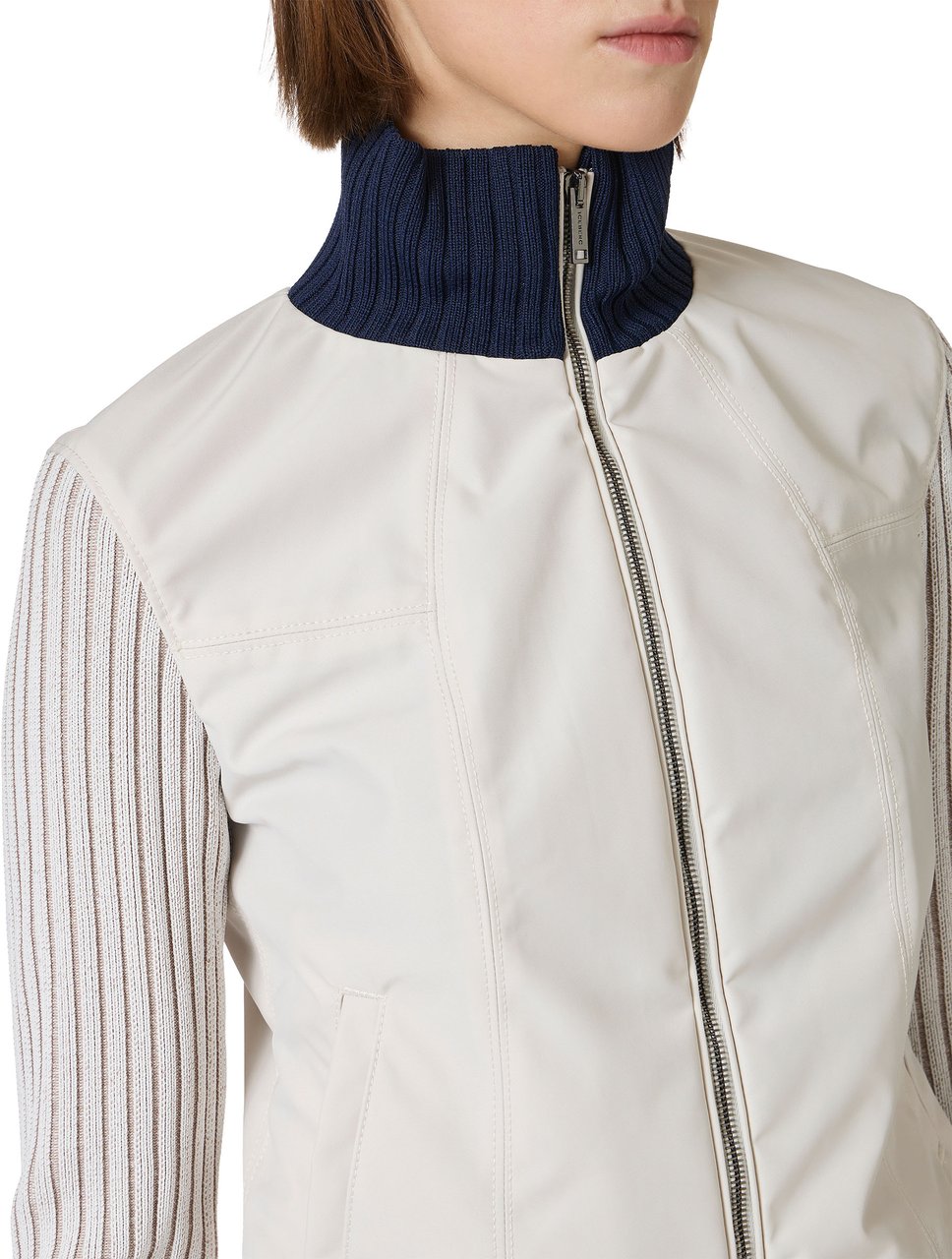 Iceberg Sand-colored cropped slim fit nylon short jacket with ribbed sleeves Divers