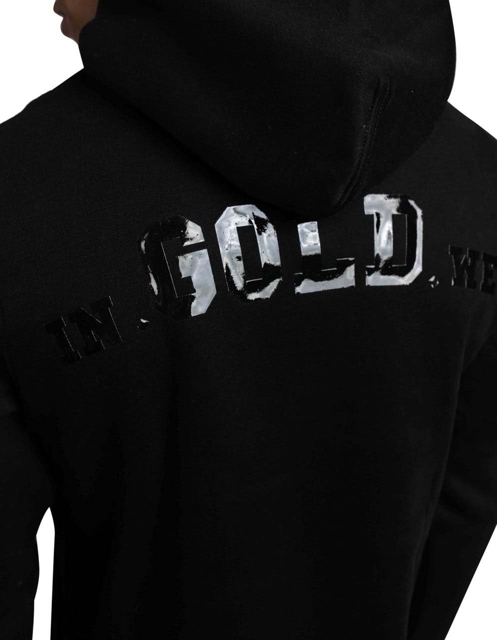 In Gold We Trust The Notorious Black On Black Zwart