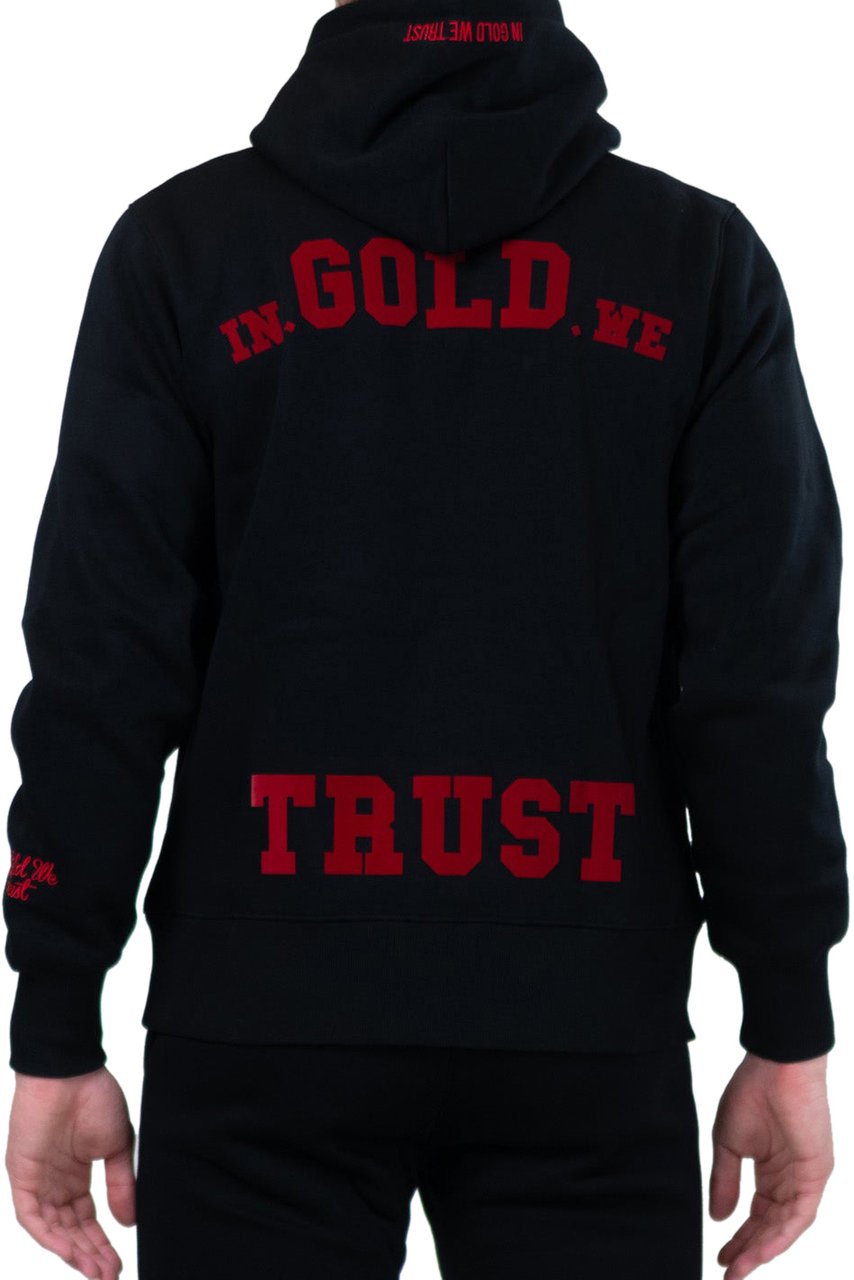 In Gold We Trust Notorious '25 Black  Red Zwart