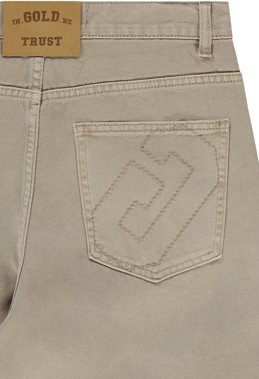 In Gold We Trust The Middle Beige Beige