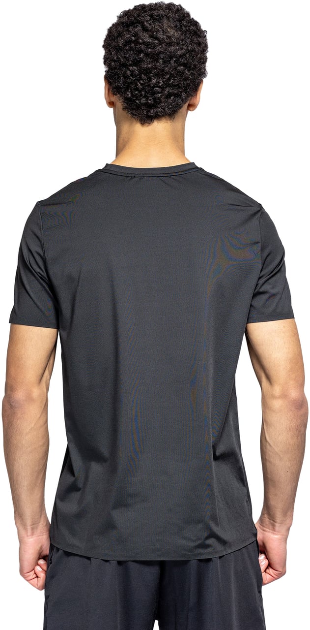 In Gold We Trust Sport T-shirt Black Zwart