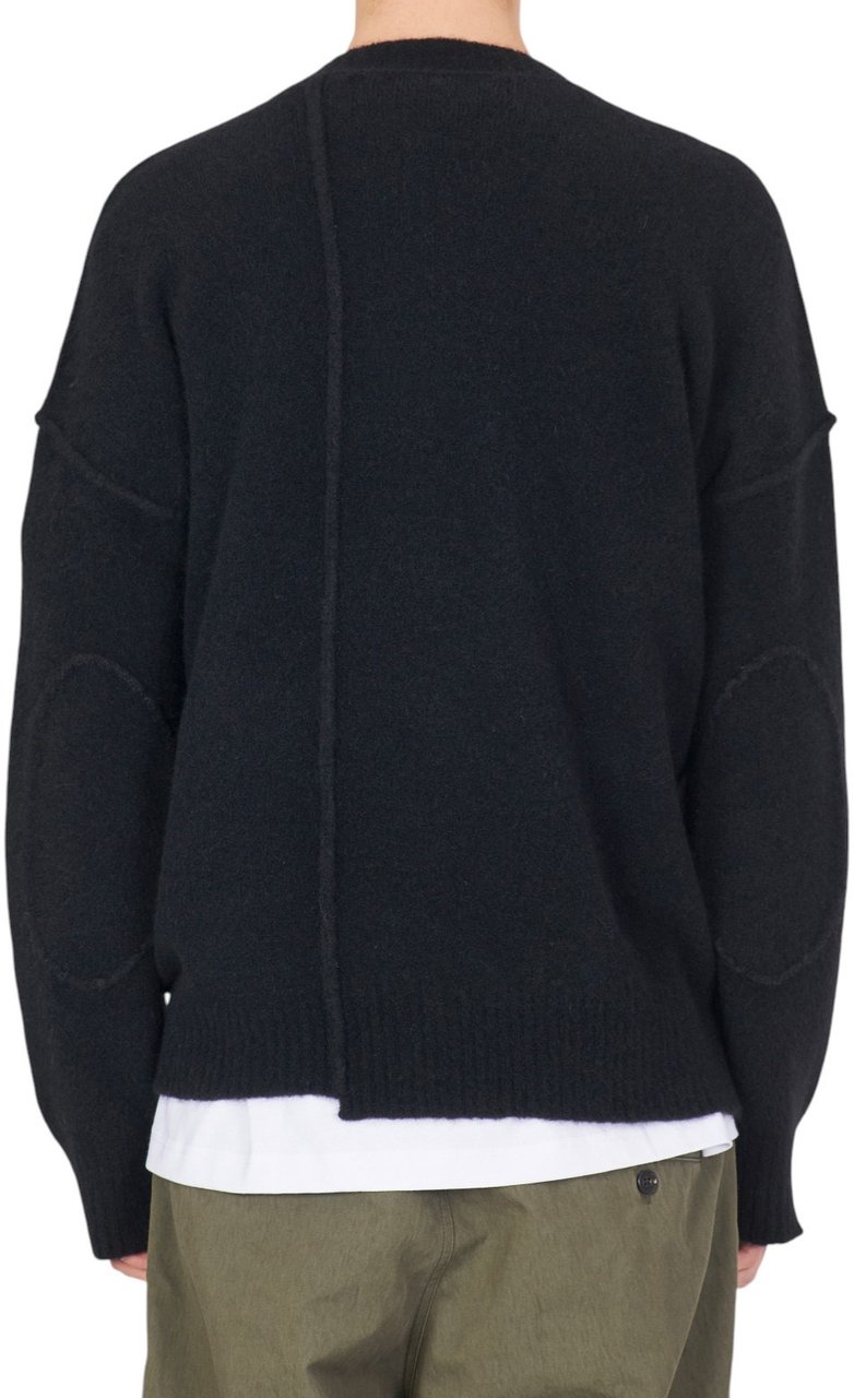 Isabel Benenato Pull col rond noir yack couture buste Isabel Benenato homme UK01 01 Zwart