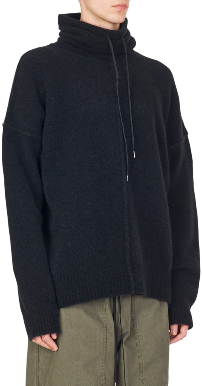 Isabel Benenato Pull col boule lien yack noir Isabel Benenato homme UK05 01 Zwart