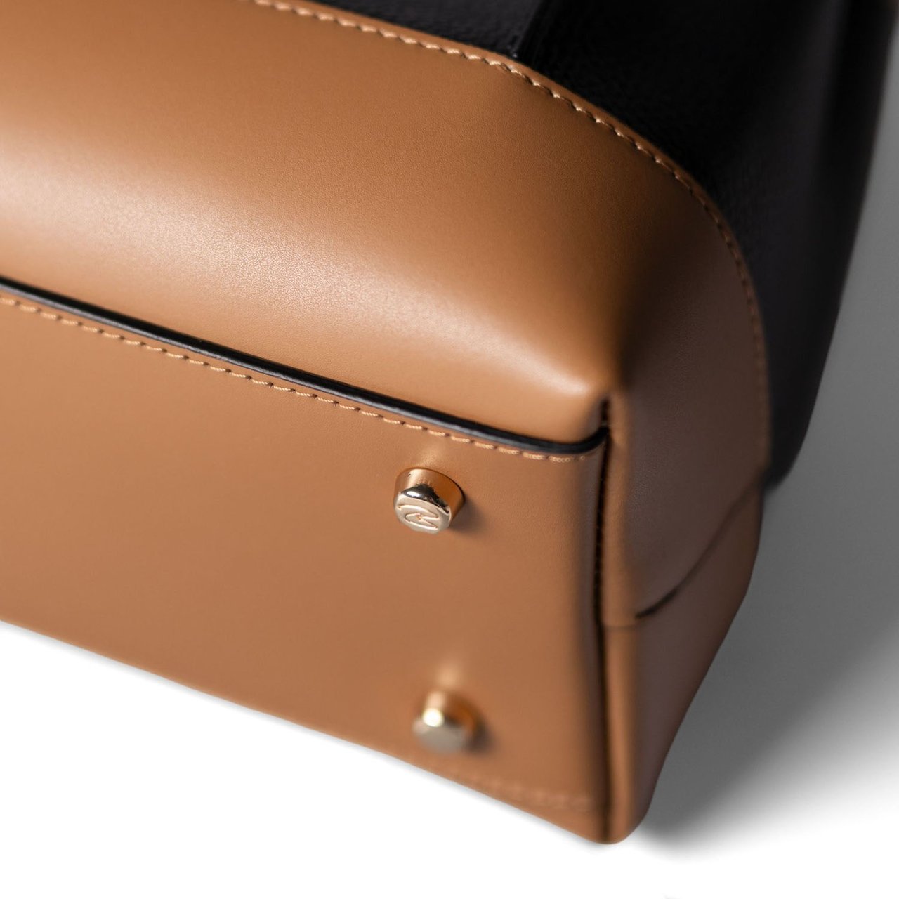 Isabel Bernard Femme Forte Minette Handtas Zwart