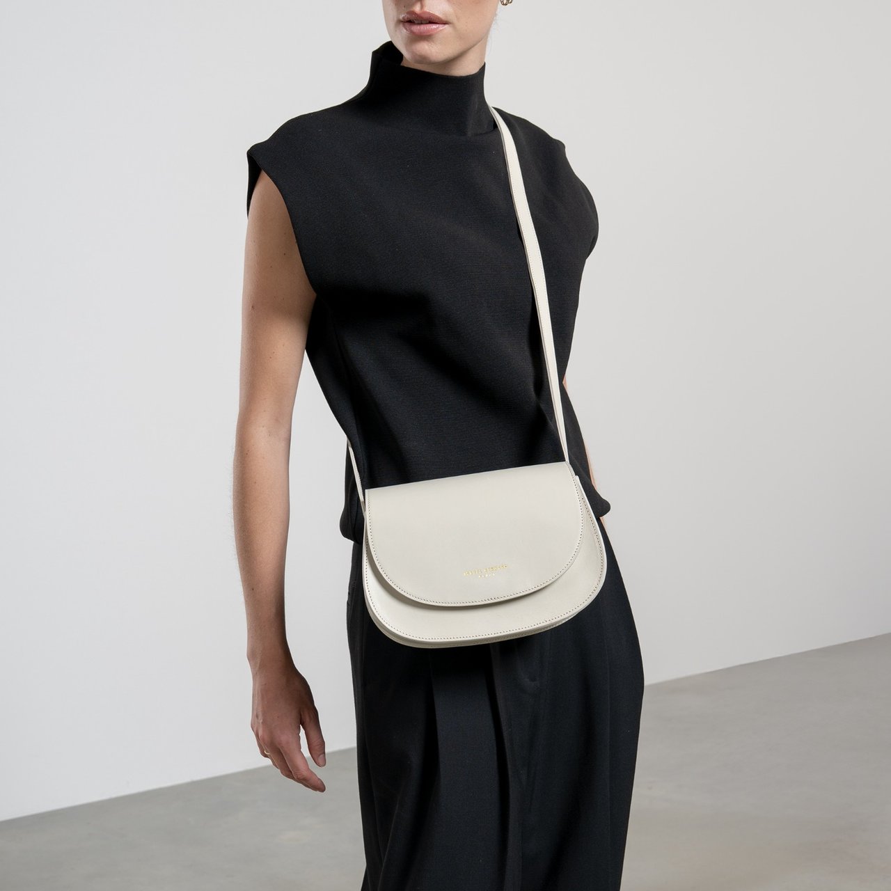 Isabel Bernard Montmarte Madelon Crossbody Tas Neutraal