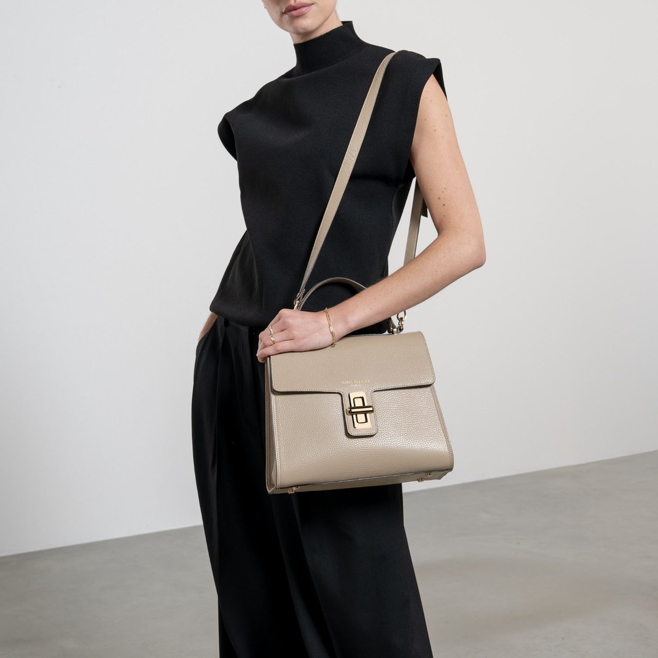 Isabel Bernard Femme Forte Simone Kalfsleer Handtas Taupe