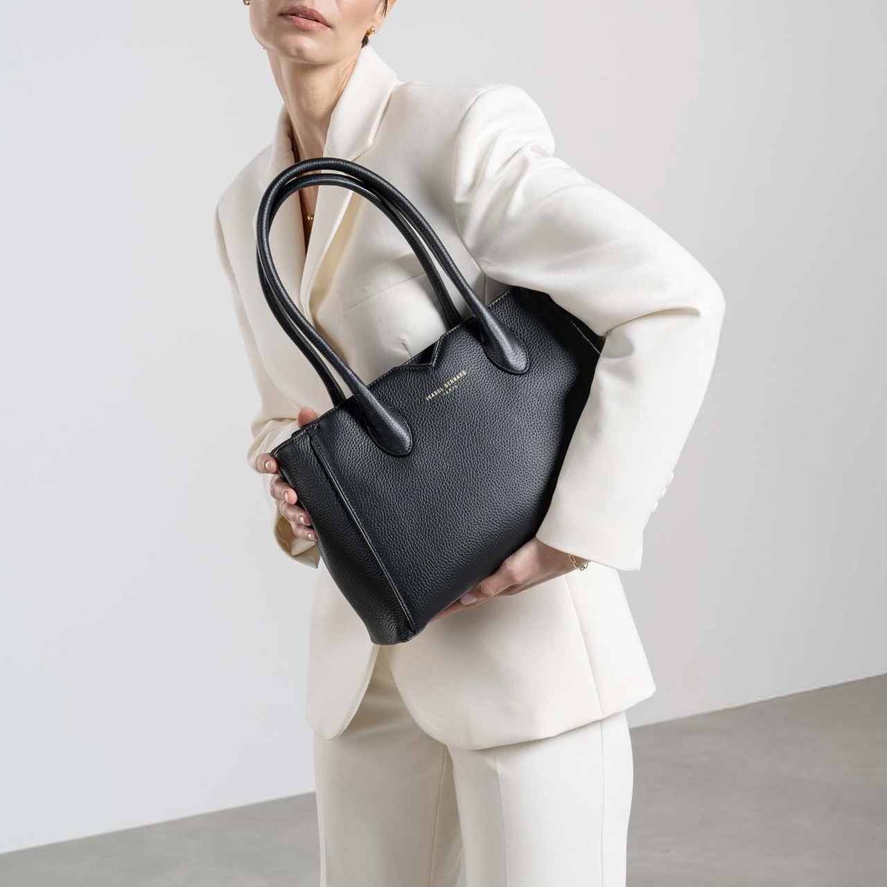 Isabel Bernard Honoré Cloe Handtas Zwart