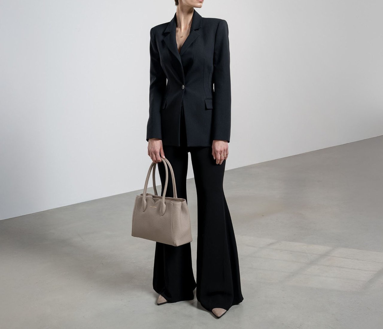 Isabel Bernard Honoré Cloe Handtas Taupe