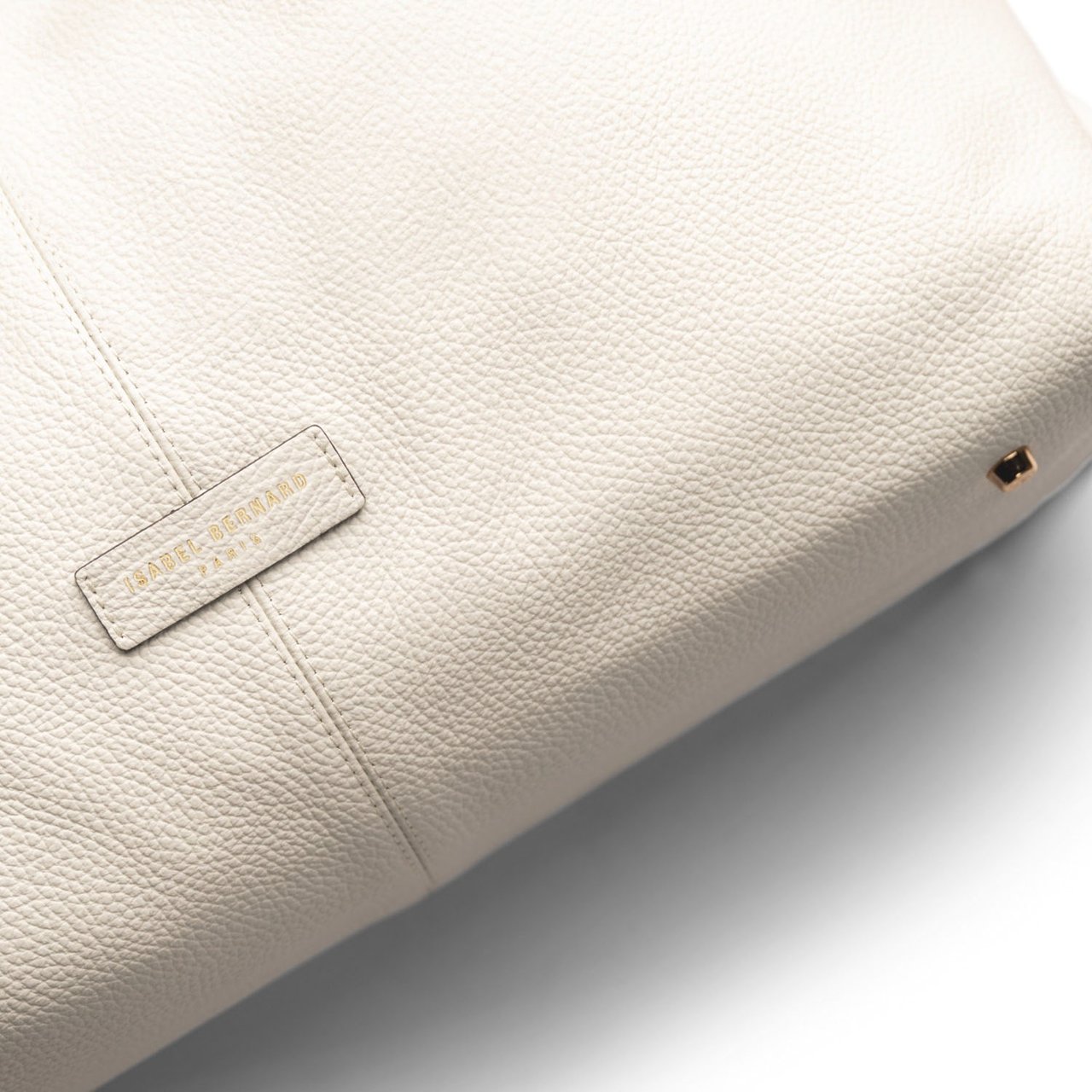 Isabel Bernard Honoré Grace Schoudertas Neutraal