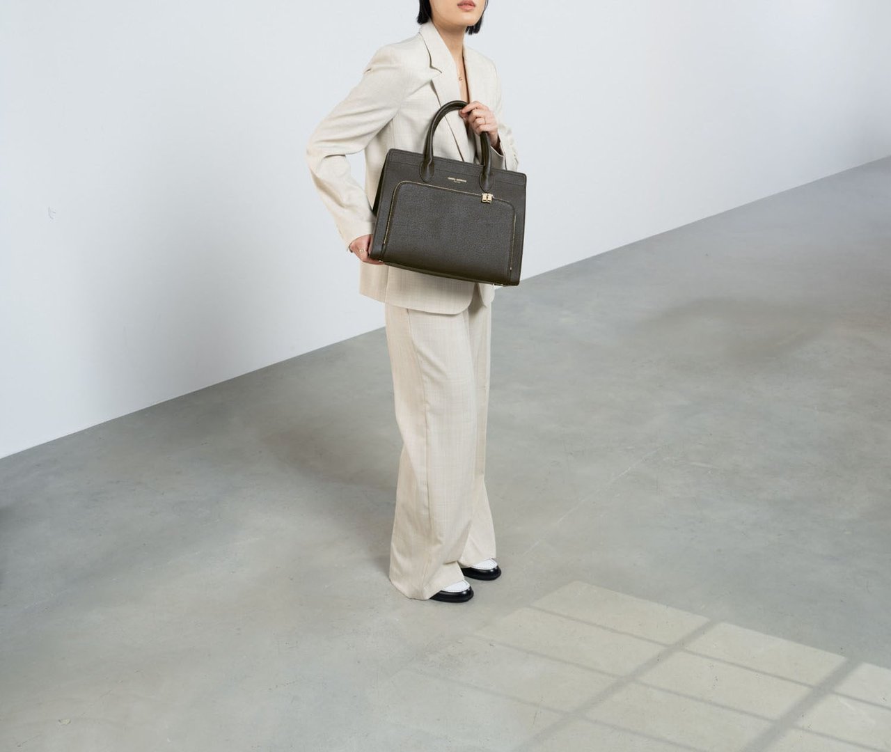 Isabel Bernard Honoré Nadine Handtas Bruin