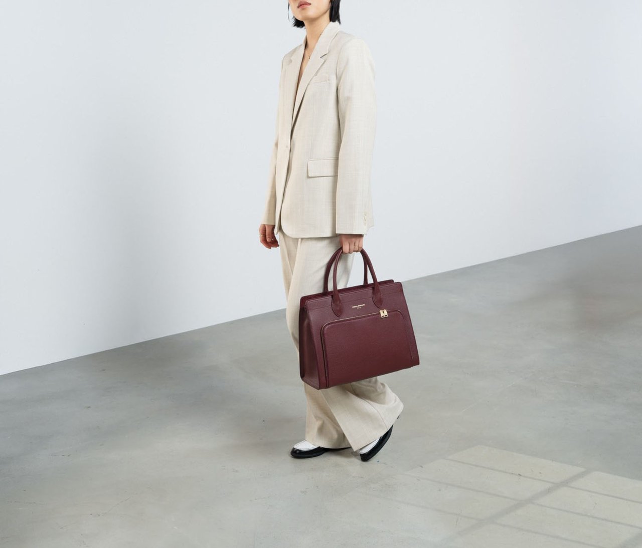 Isabel Bernard Honoré Nadine Handtas Maroon