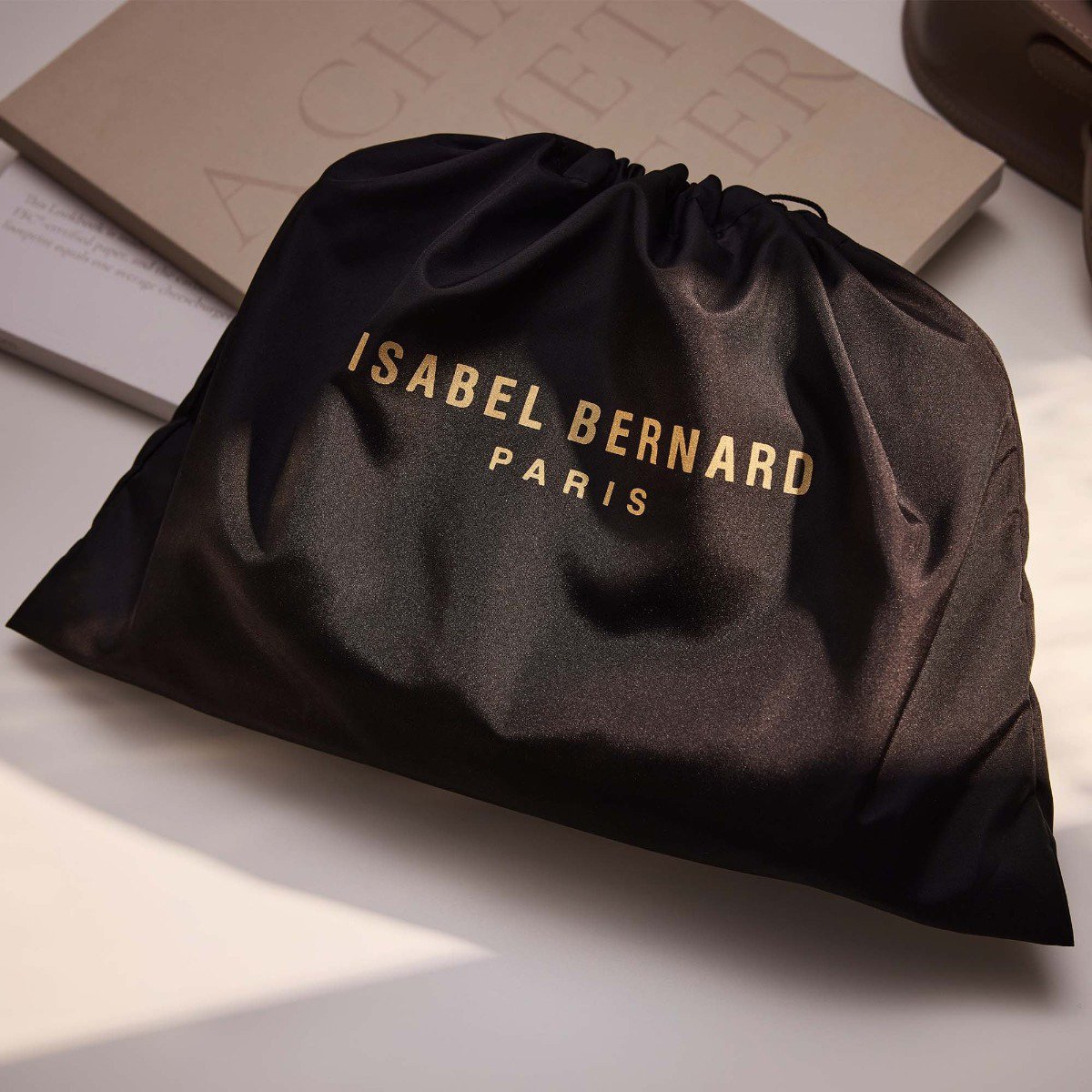Isabel Bernard Honoré Nadine Handtas Bruin