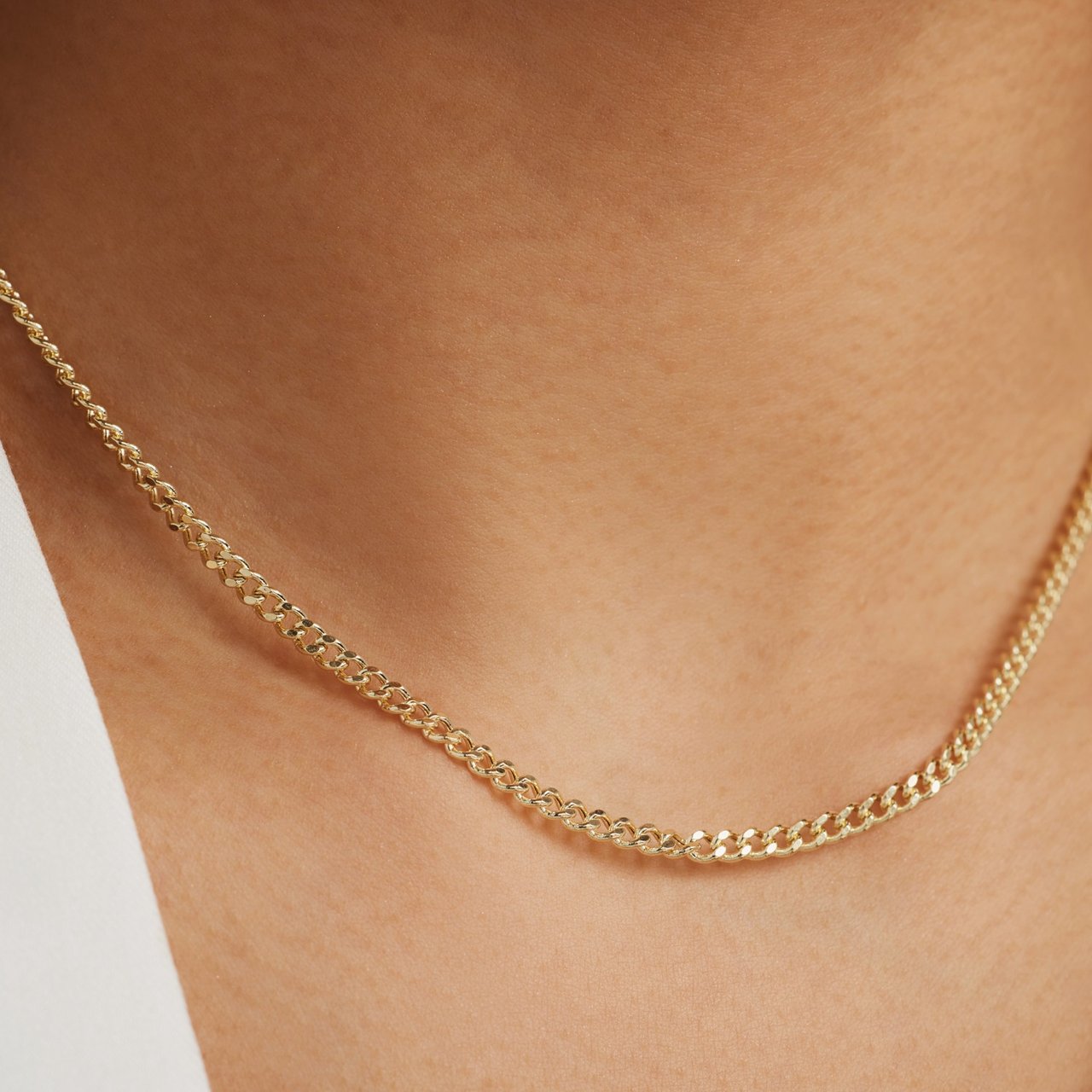 Isabel Bernard Aidee Julee Ketting Goud