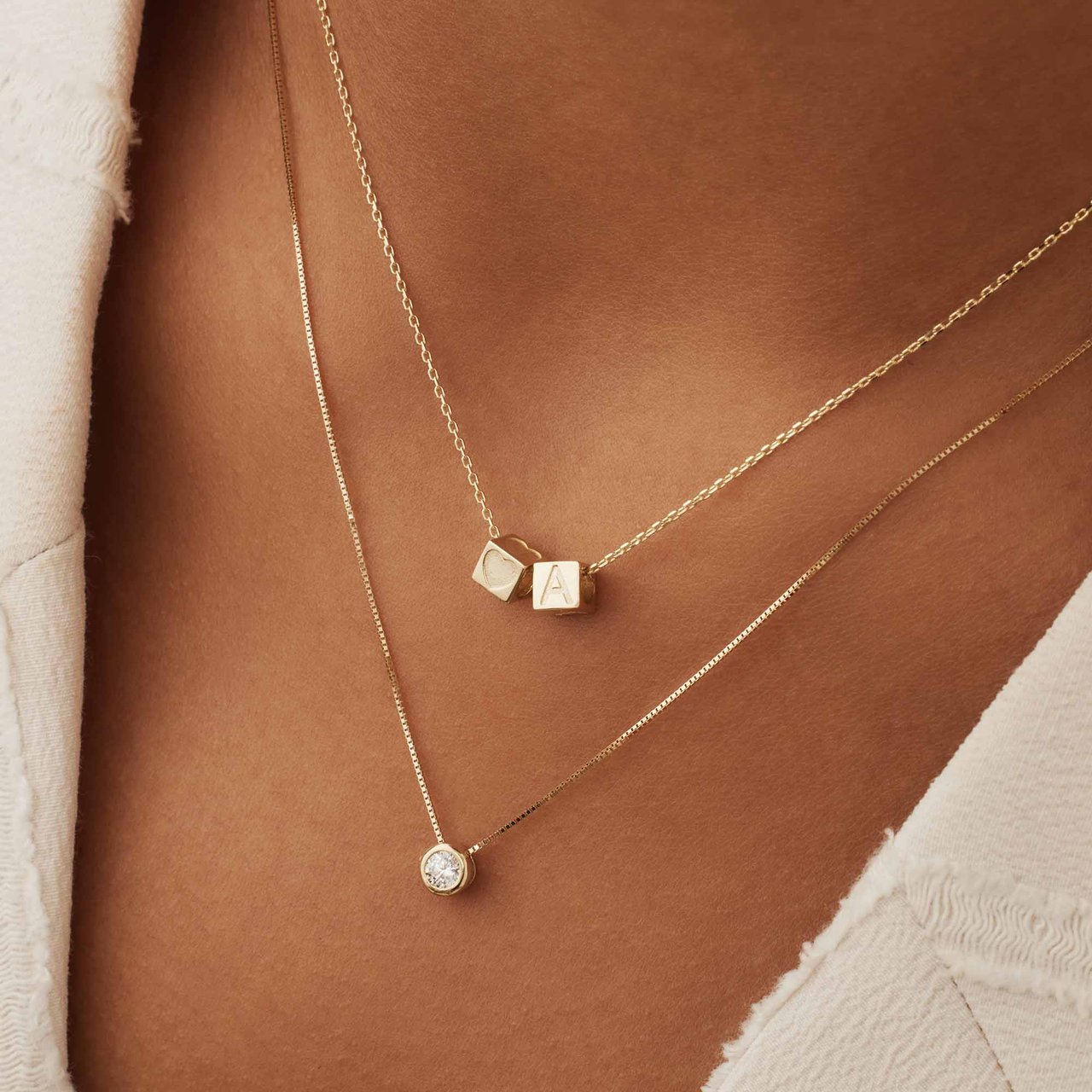 Isabel Bernard Felie Bedel - Letter A Goud