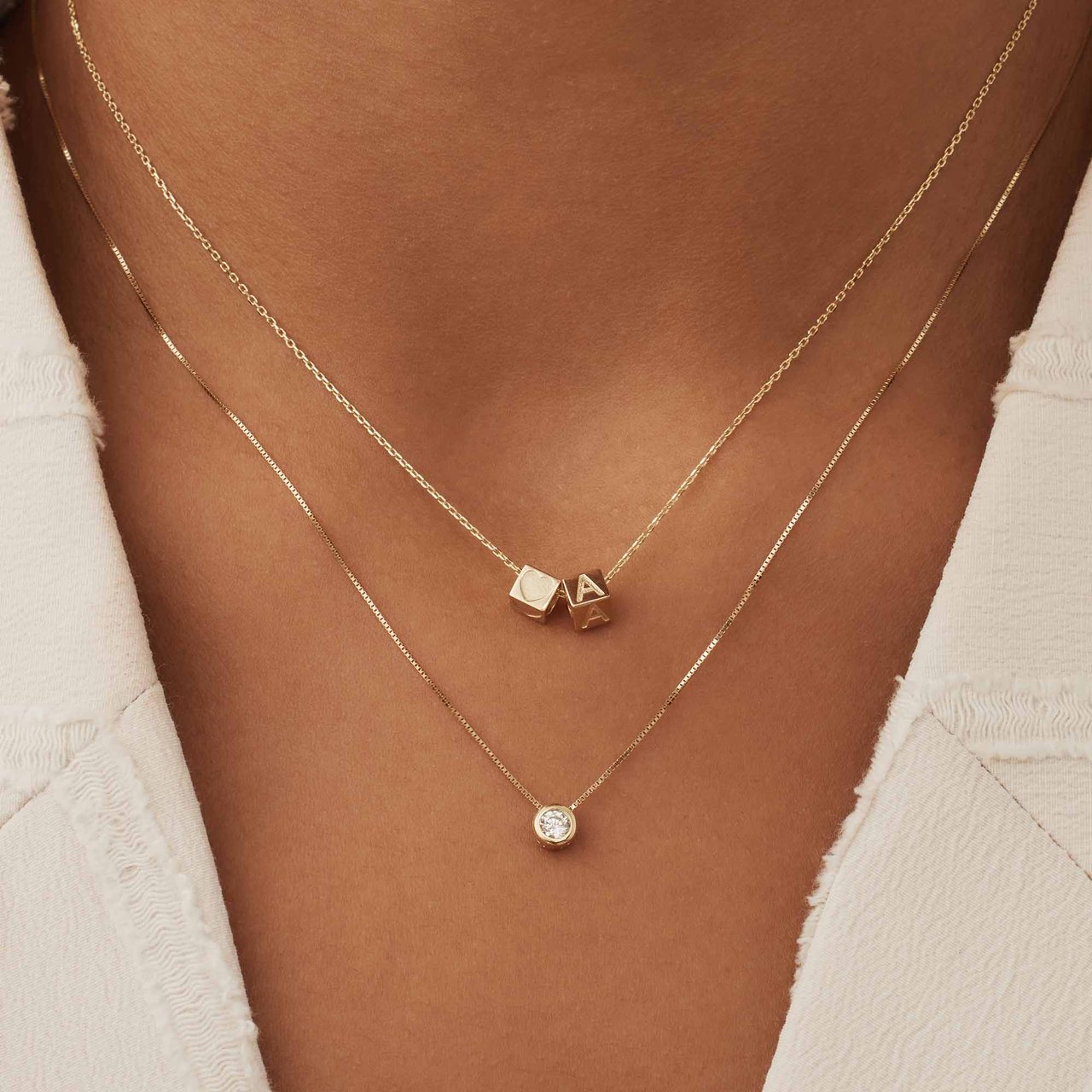 Isabel Bernard Felie Bedel - Letter U Goud