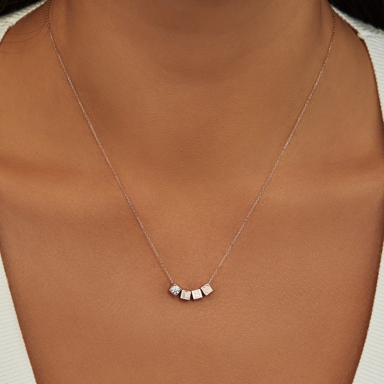 Isabel Bernard Felie Bedel Roze