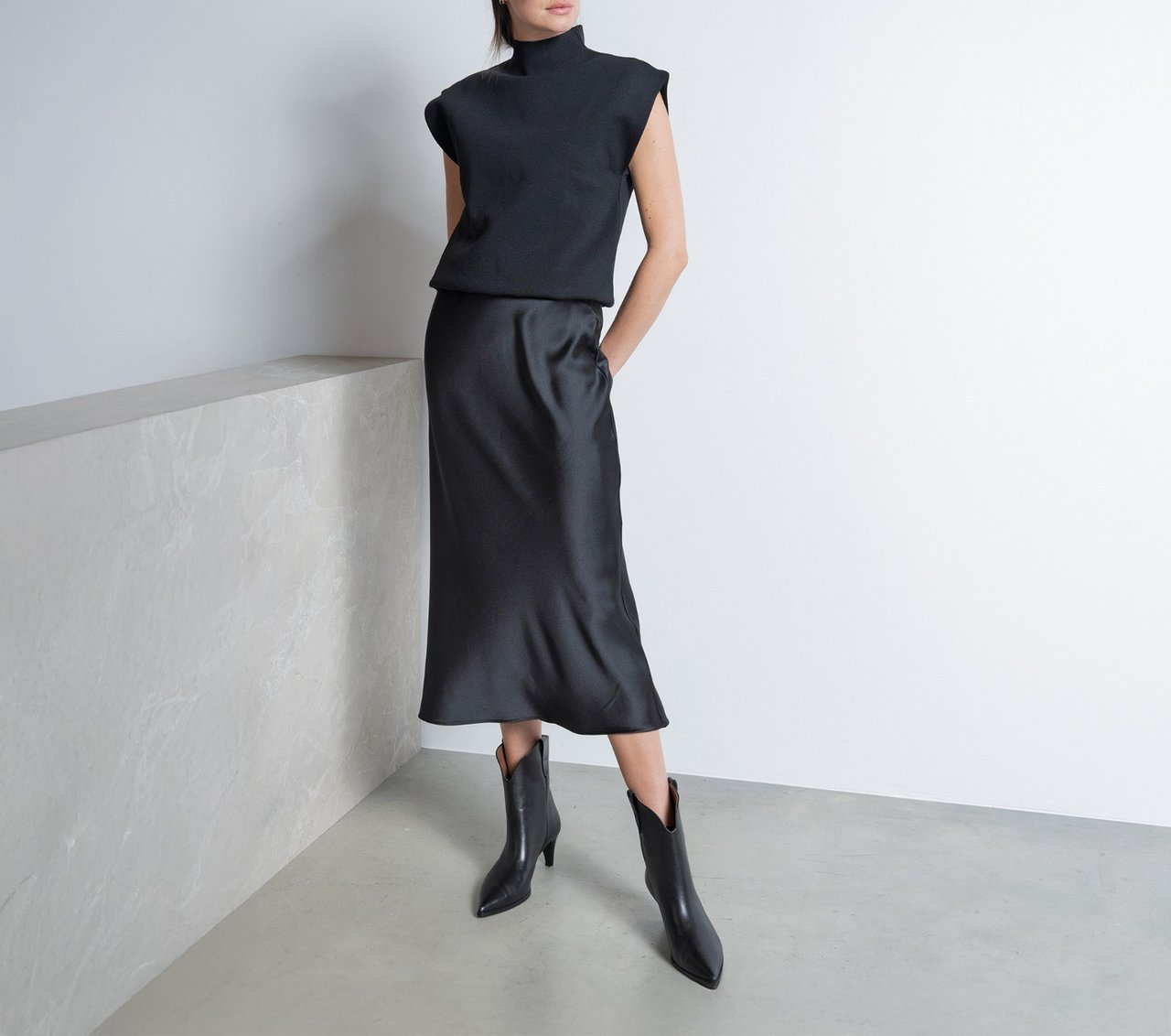 Isabel Bernard Vendôme Myrthe Kalfsleer Veterlaarzen Zwart