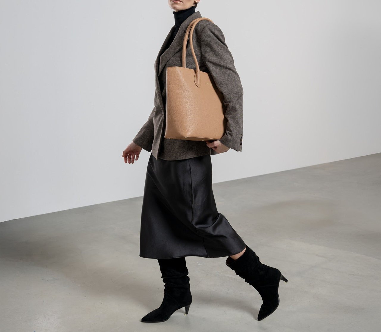 Isabel Bernard Honoré Lysanne - Tas - Cognac Neutraal