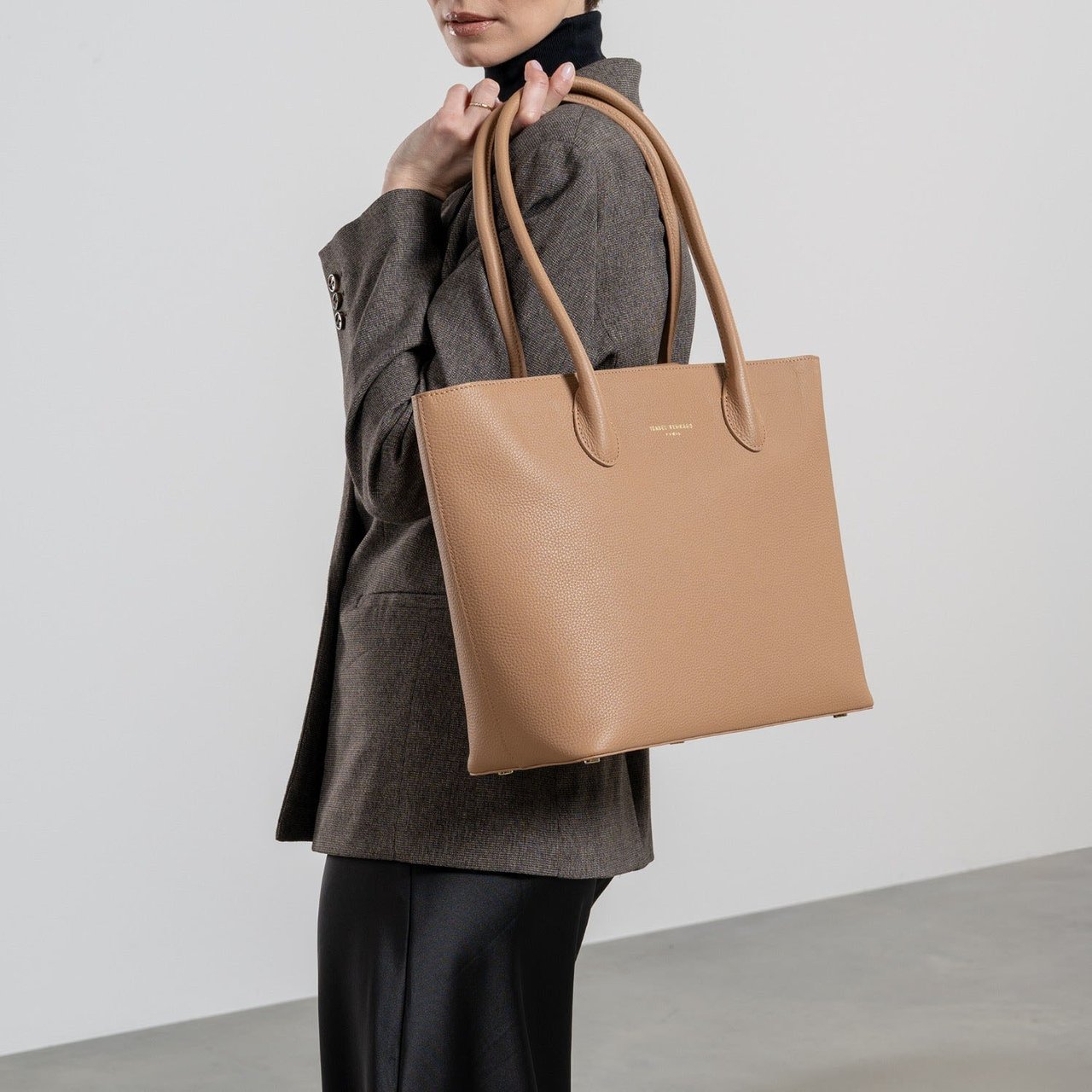 Isabel Bernard Honoré Lysanne - Tas - Cognac Neutraal