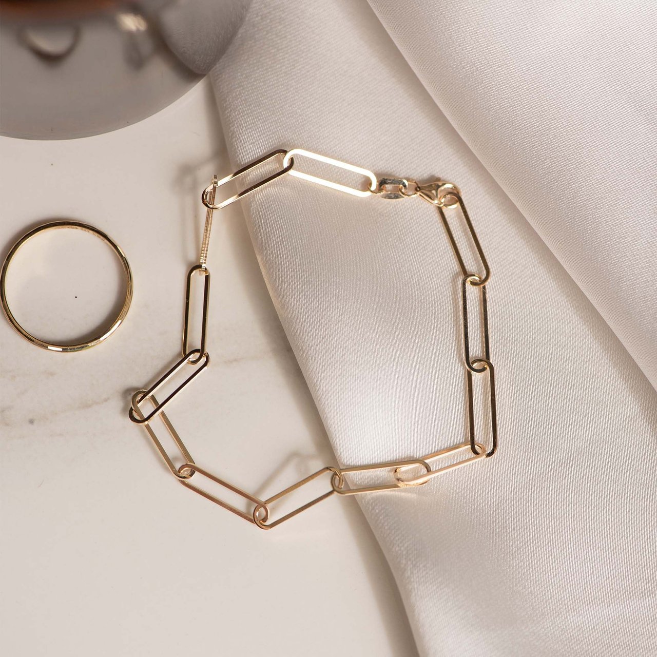 Isabel Bernard Aidee Odile - Armband - Goud Goud