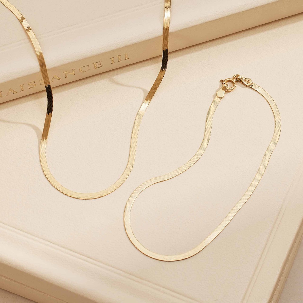 Isabel Bernard Aidee Leontine - Armband - Goud Goud