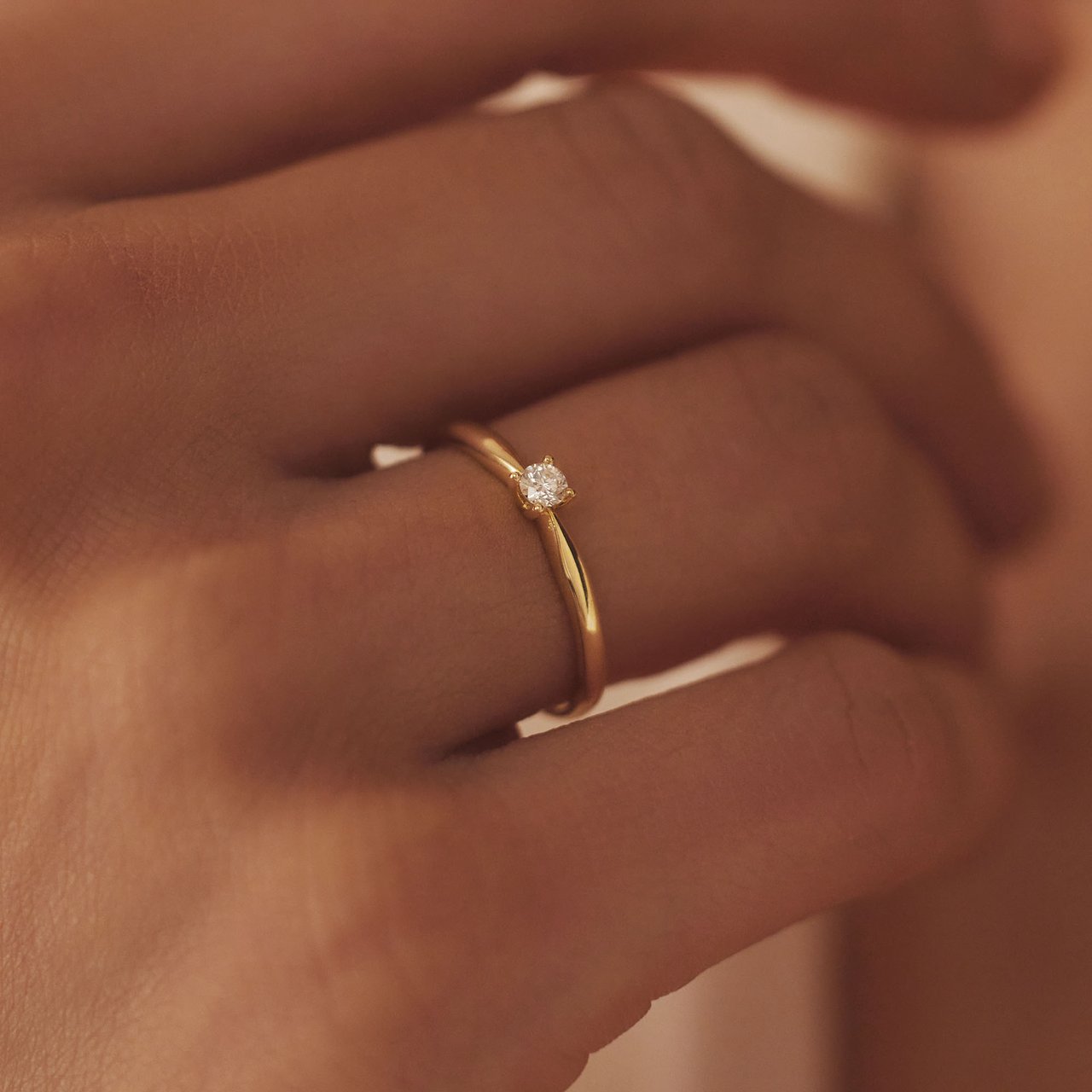 Isabel Bernard De la Paix Christine Ring met Diamant Goud