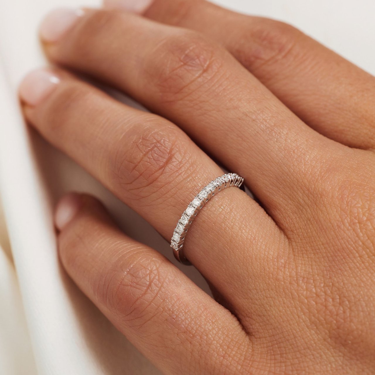 Isabel Bernard De la Paix Madeline Ring met Diamant Zilver
