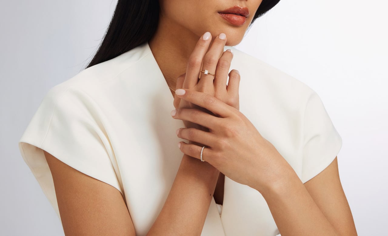 Isabel Bernard De la Paix Madeline Ring met Diamant Goud