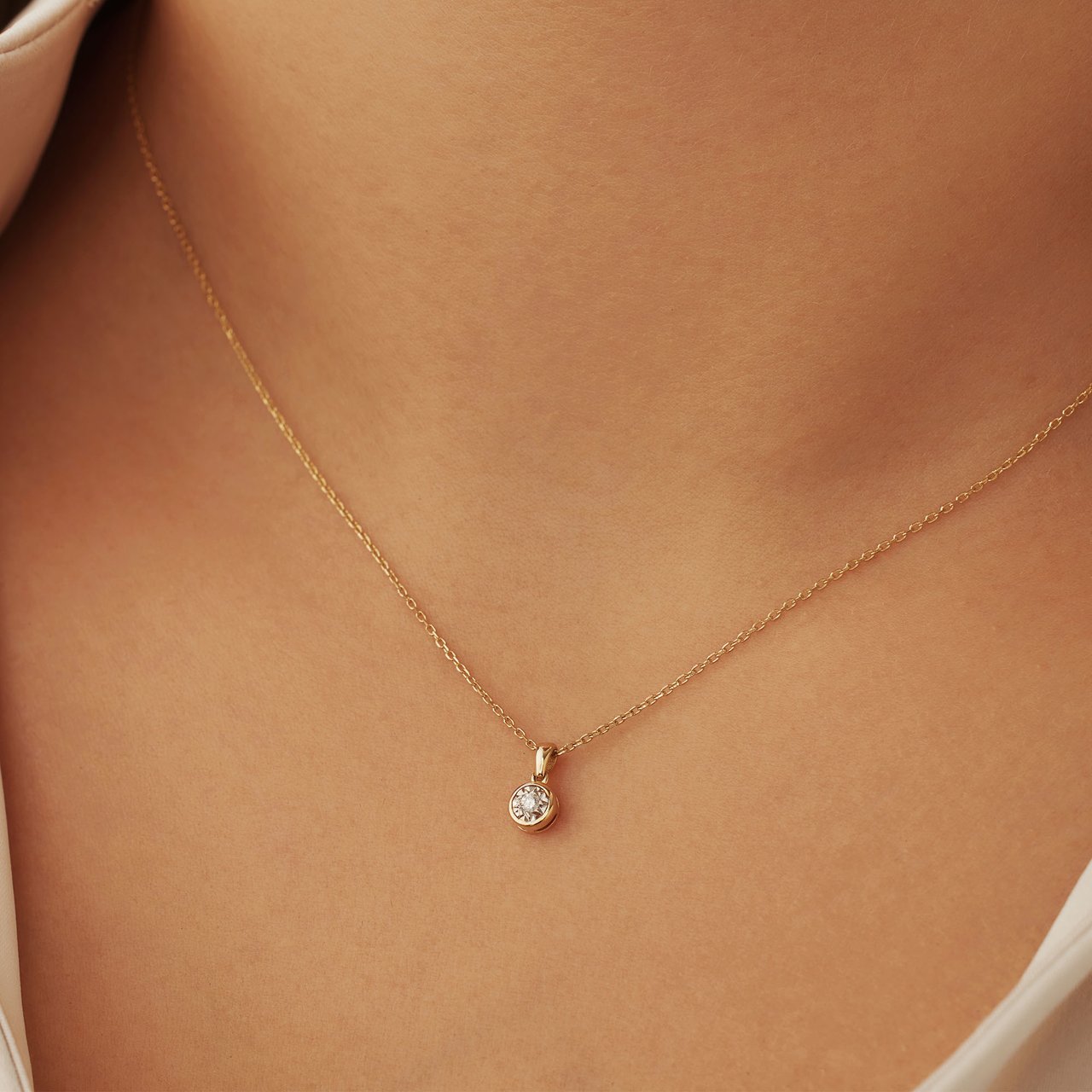 Isabel Bernard De La Paix Inaya Ketting met Diamant Goud