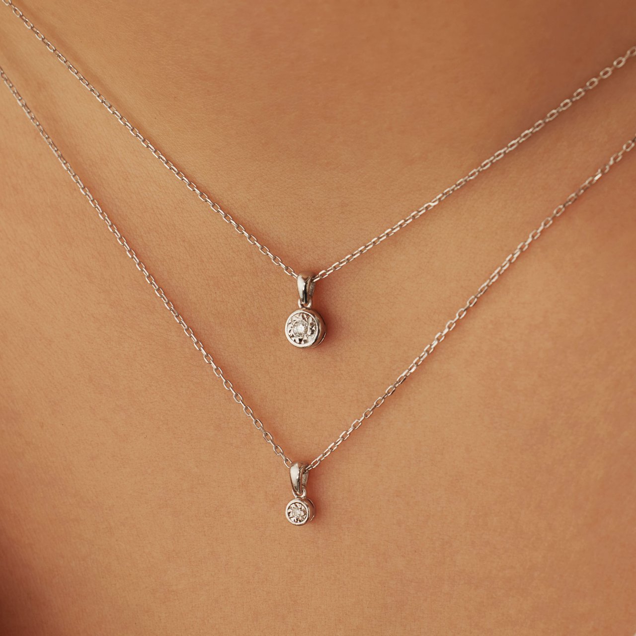 Isabel Bernard De La Paix Inaya Ketting met Diamant Zilver