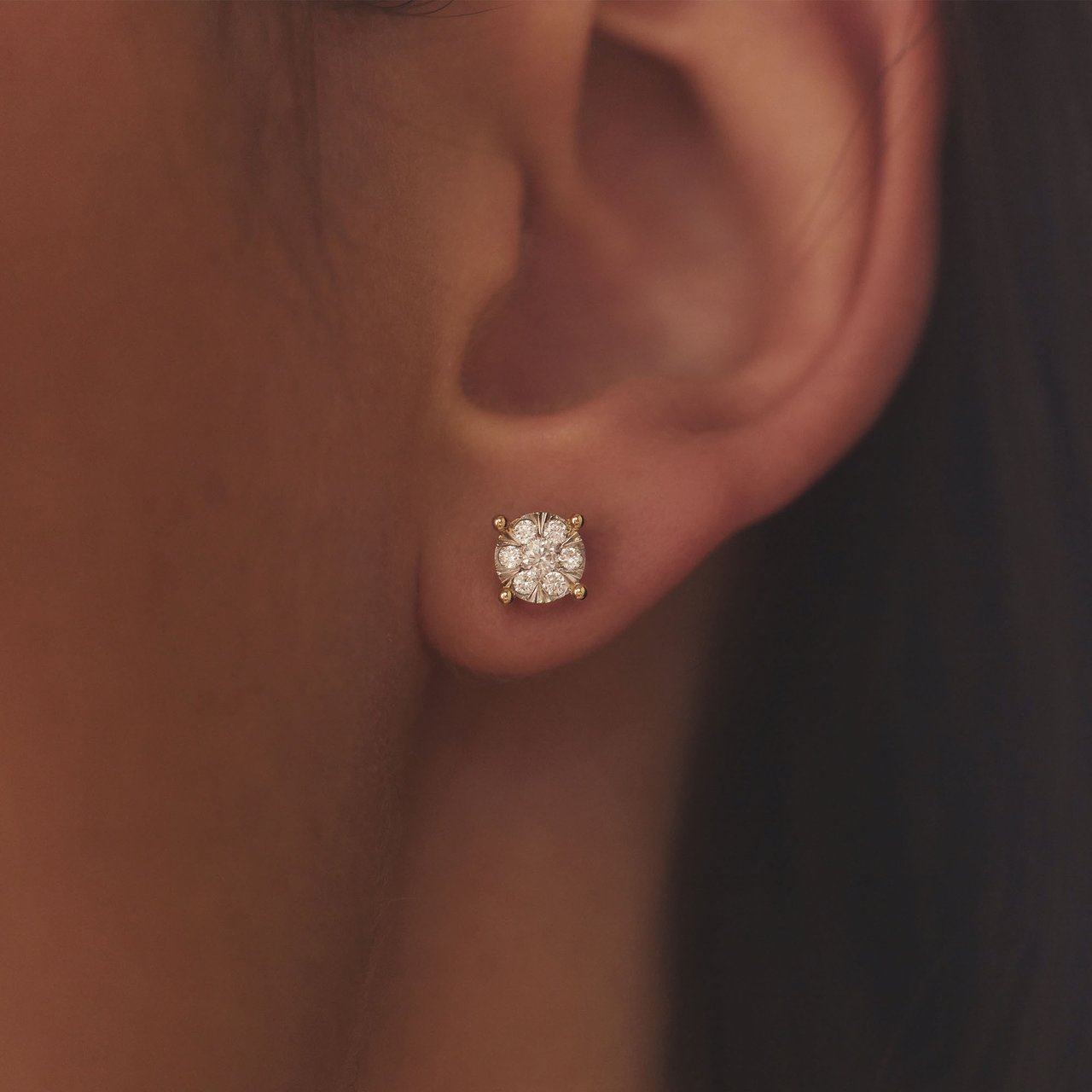 Isabel Bernard De la Paix Hanaé Oorknoppen met Diamant Goud