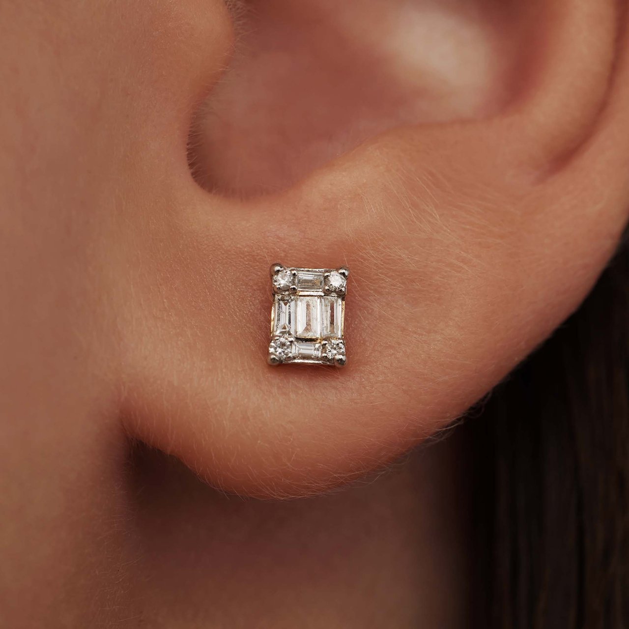Isabel Bernard De la Paix Maxime Oorknoppen met Diamant Goud