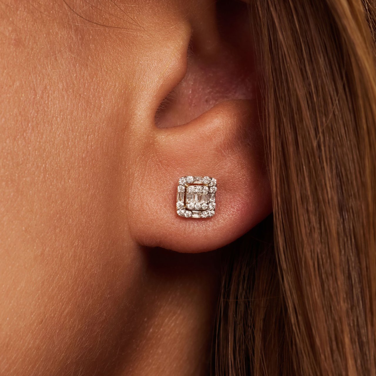 Isabel Bernard De la Paix Elena Oorbellen met Diamant Goud