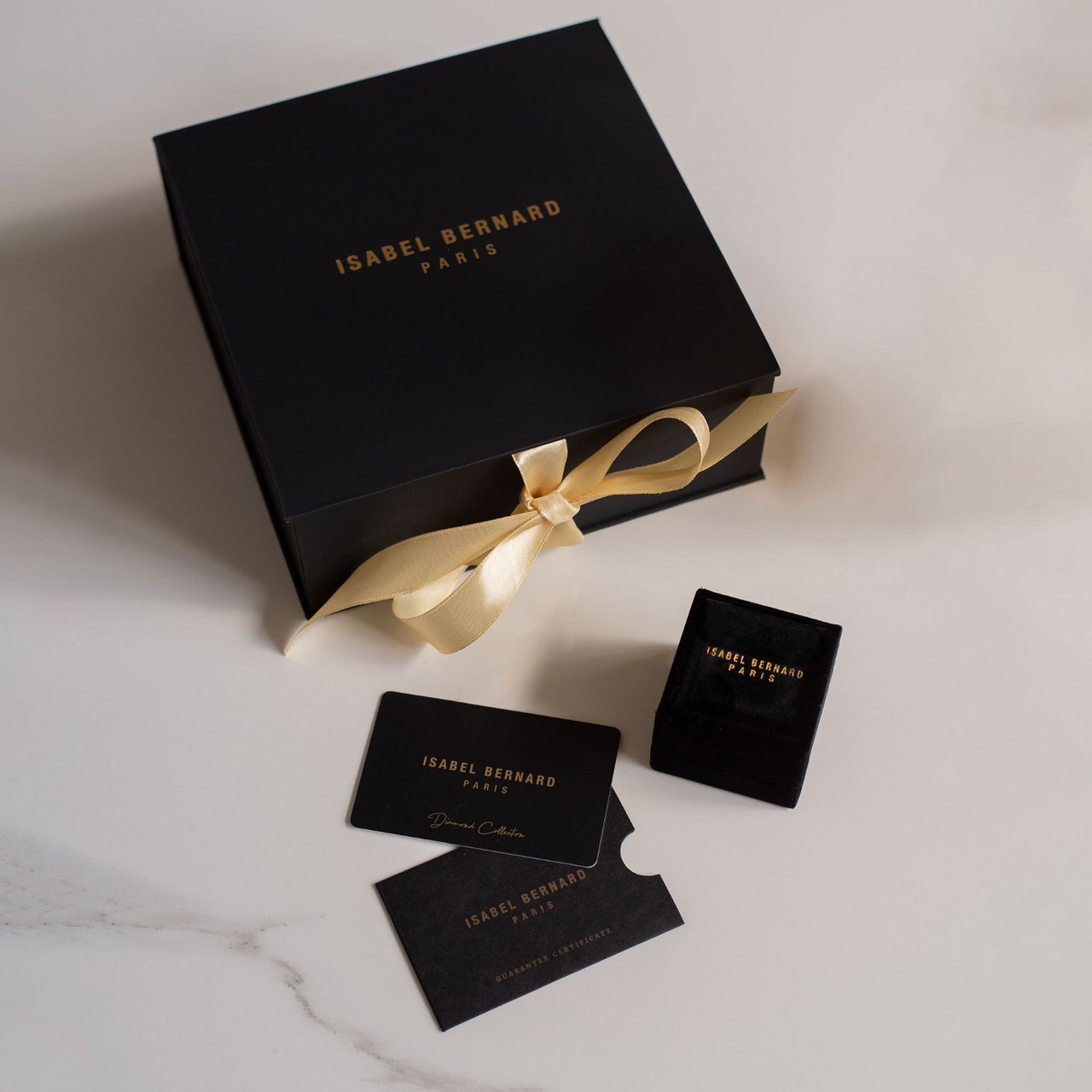 Isabel Bernard De la Paix Flavie Oorbellen met Diamant Goud