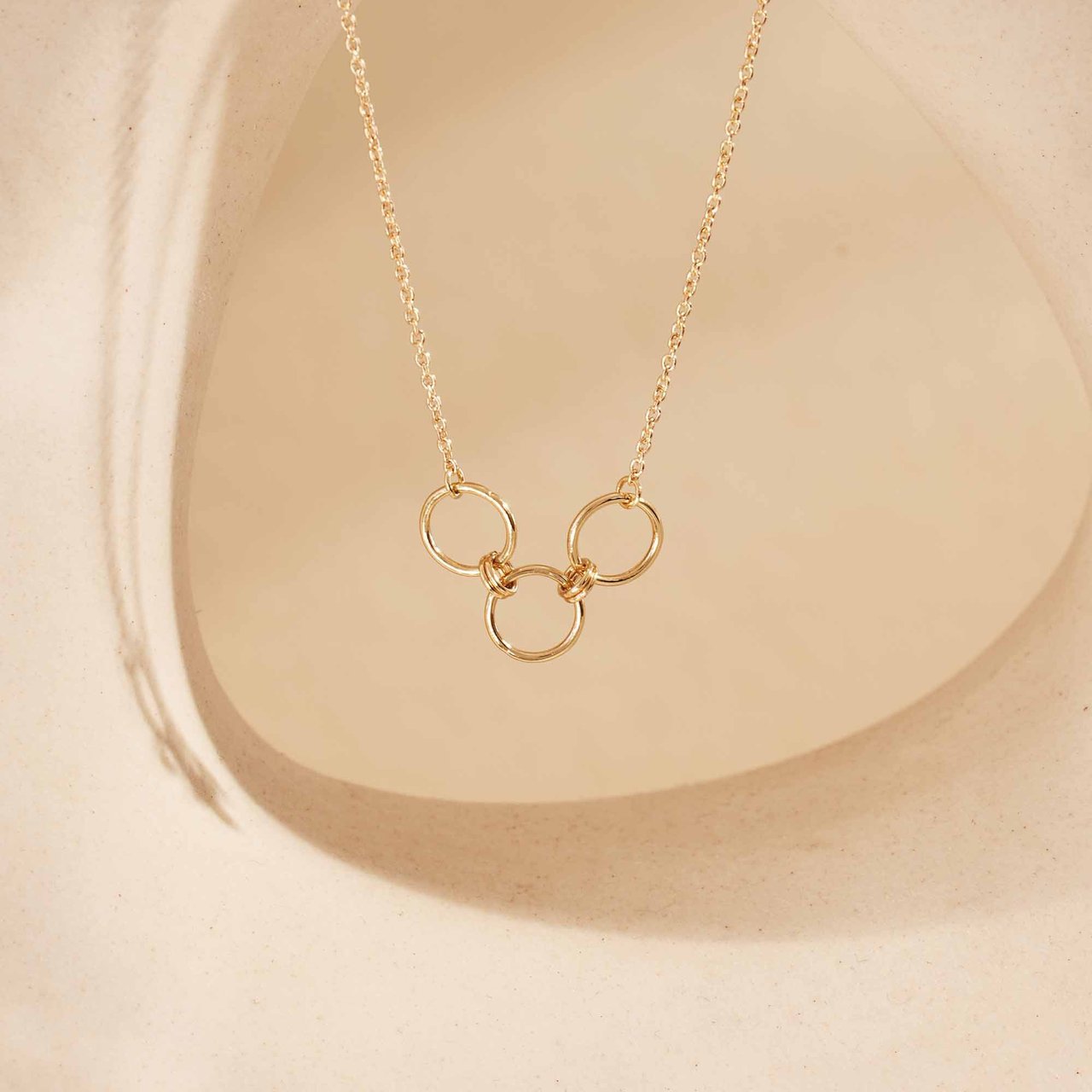 Isabel Bernard Belleville Anna - Ketting - Goud Goud