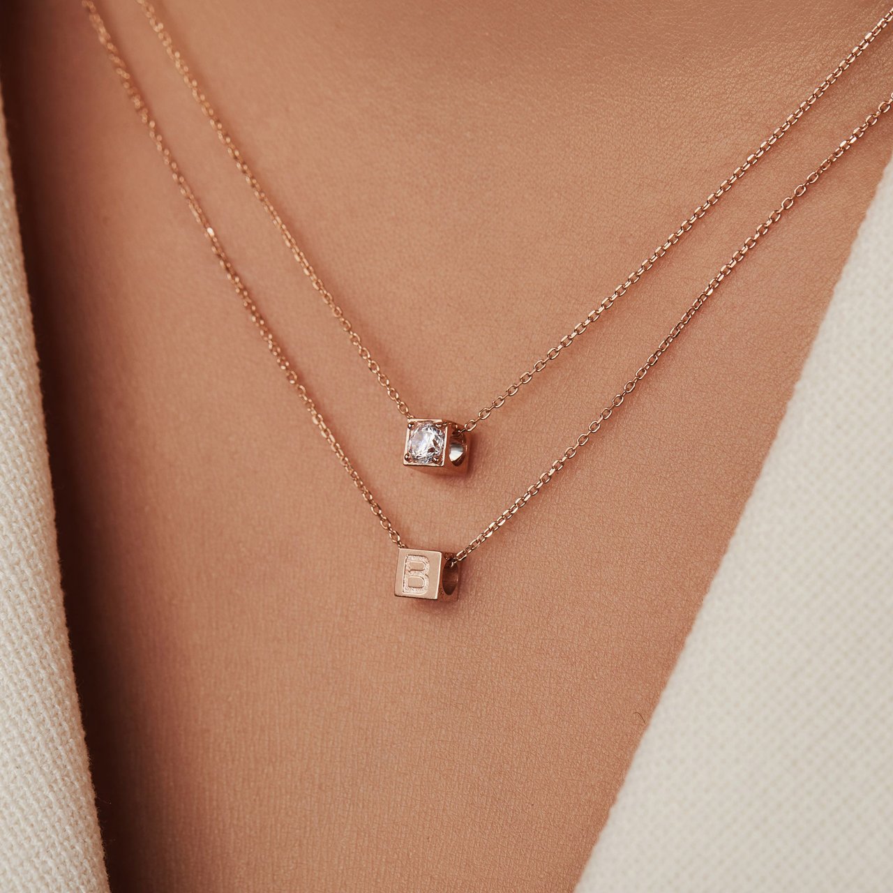 Isabel Bernard La Concorde - Ketting - Roségoud - Letter Z Roze