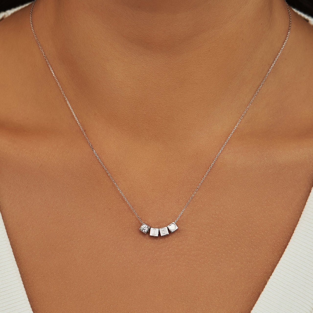 Isabel Bernard Saint Germain Felie - Ketting - Witgoud - Letter Z Zilver