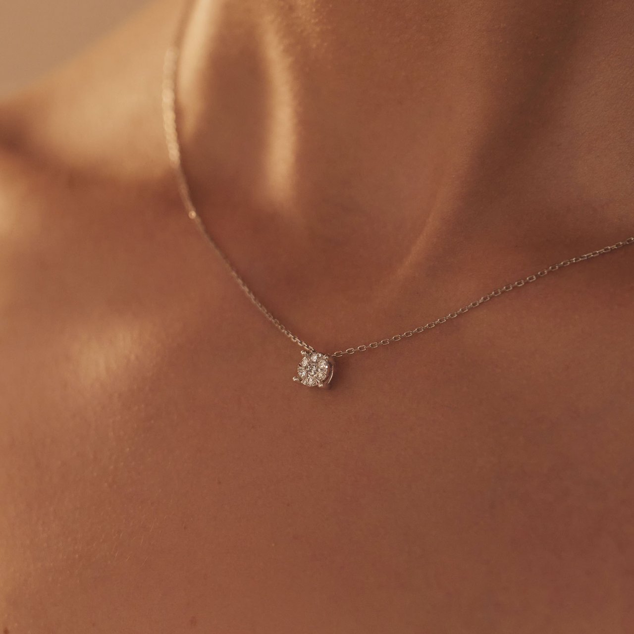 Isabel Bernard De la Paix Hanae - Ketting - Witgoud Zilver