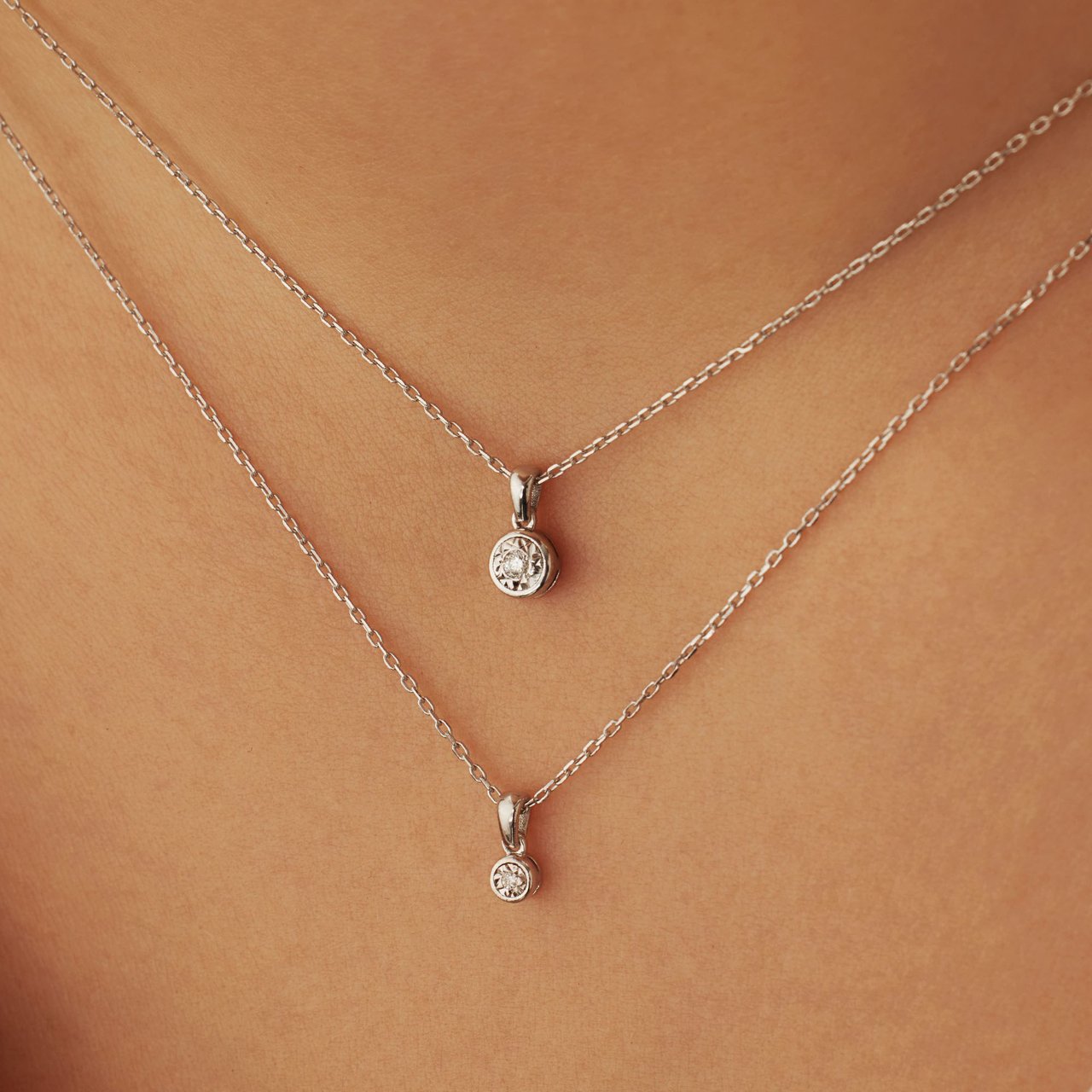 Isabel Bernard De la Paix Inaya - Ketting - Witgoud Zilver