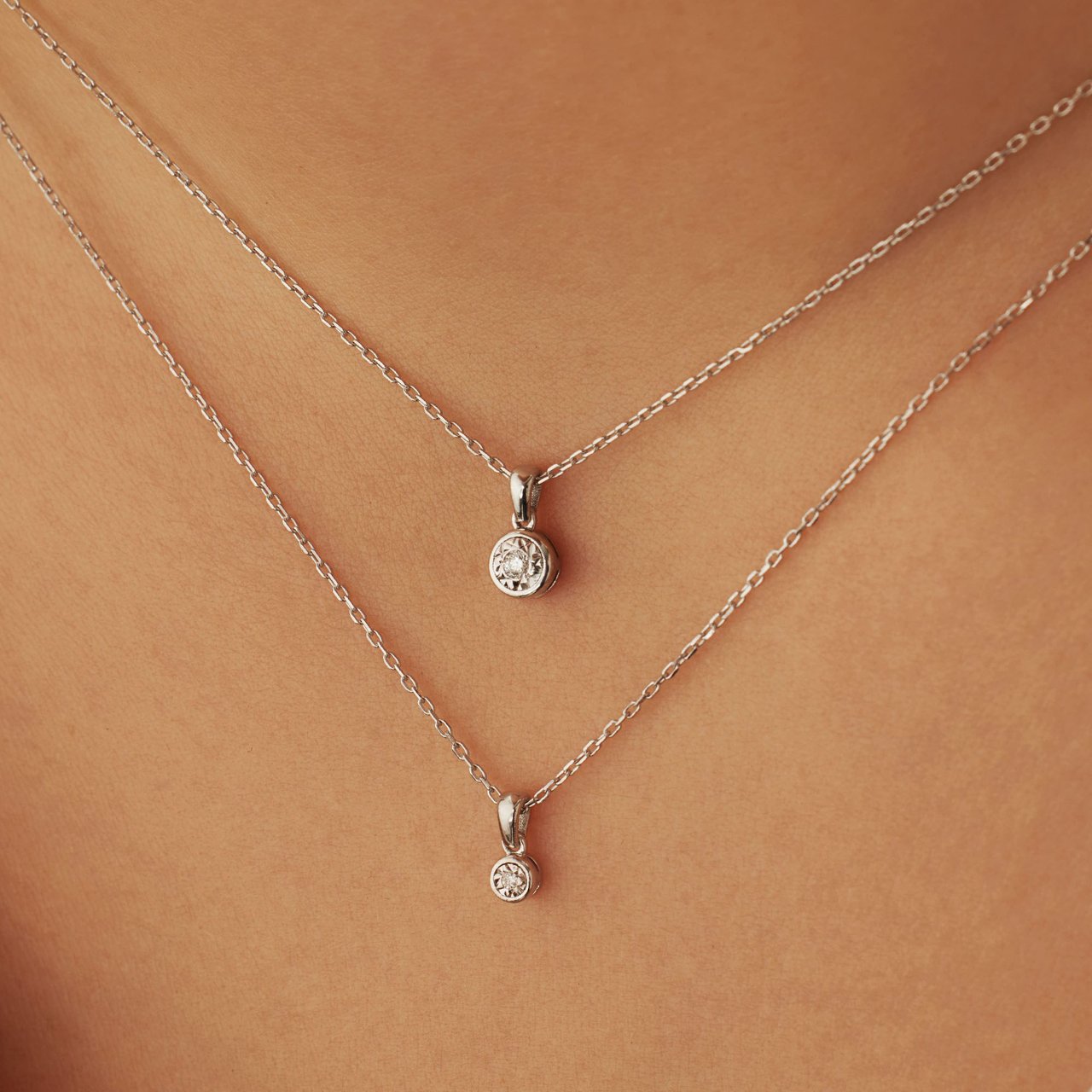 Isabel Bernard De la Paix Inaya - Ketting - Witgoud Zilver