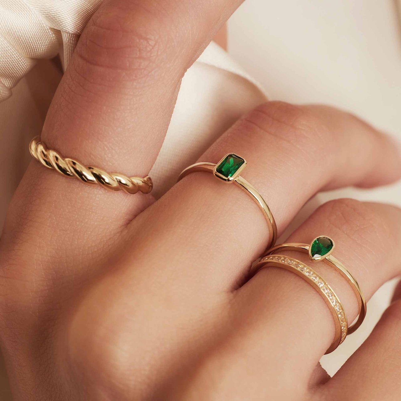 Isabel Bernard Baguette Olivia - Ring - Goud Groen