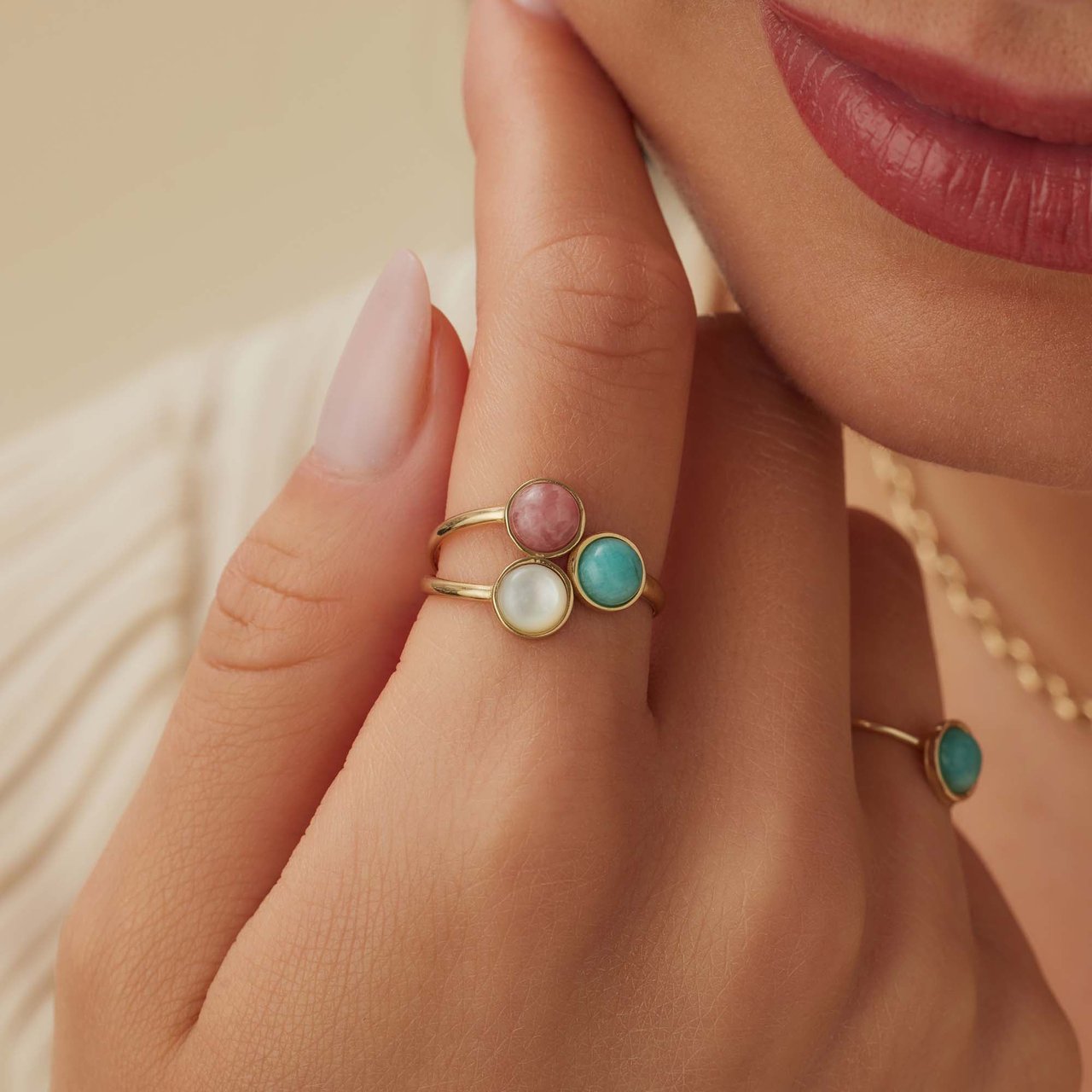 Isabel Bernard Belleville Cachet - Ring - BlauwGoudGroenRozeWit Blauw