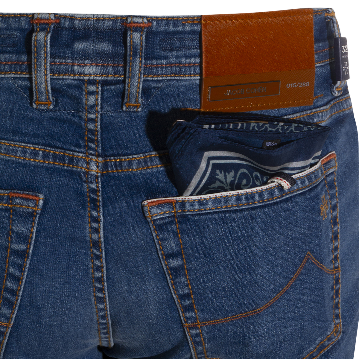 Jacob Cohen Slim Fit Jeans With Medium Blue Wash Blauw