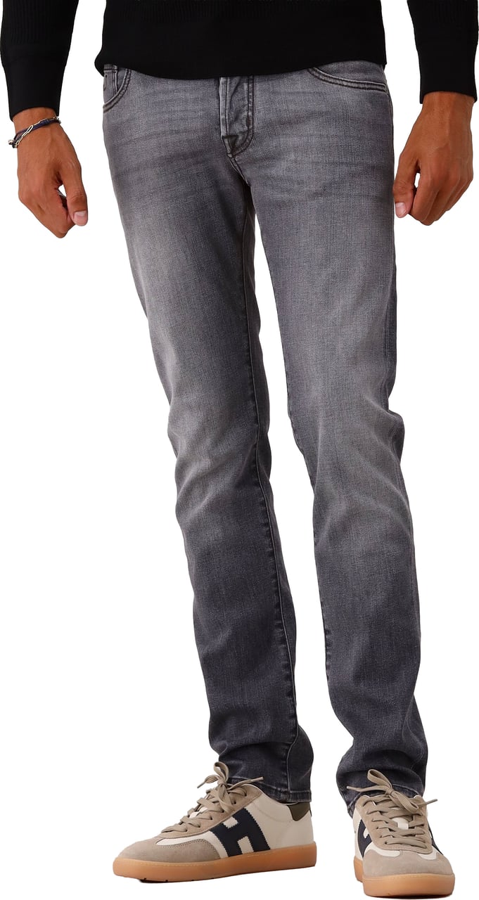 Jacob Cohen Jacob Cohën Jeans Zwart Nick 600D Grijs