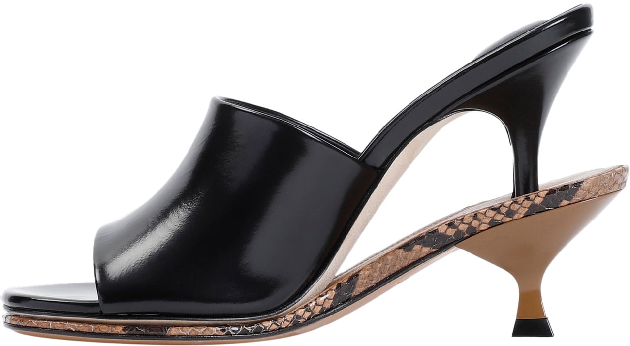 Jacquemus JACQUEMUS 243FO160.3198 Zwart